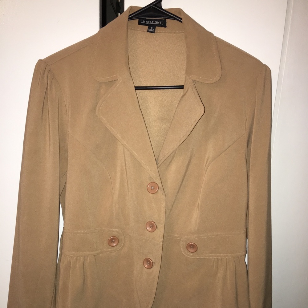 Small tan blazer